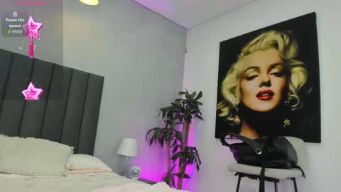 Kendra London online show from April 2026 11:20:01 AM