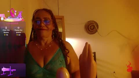 Snapshot of kendra_lust_69 chatting on May 2026 11:12:02 PM kendra_lust_69 online show from May 2026 11:12:02 PM