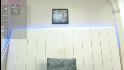 kendra_lux1 online show from February 2026 01:29:02 PM