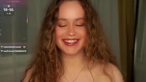 Kira online show from September 2025 06:24:02 PM