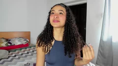 Kenia online show from February 2026 08:25:02 PM