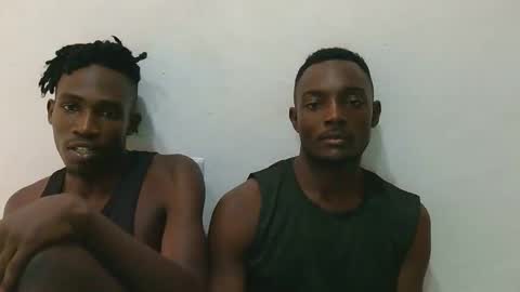 Kenia online show from October 2025 01:03:02 PM