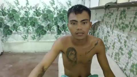 kenneth_jeey online show from May 2026 08:00:01 AM