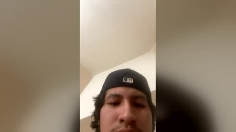 kenny0o0 online show from February 2026 06:56:02 PM