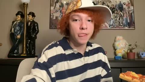 Snapshot of kenny_brahms chatting on August 2026 11:07:02 PM kenny bb online show from August 2026 11:07:02 PM