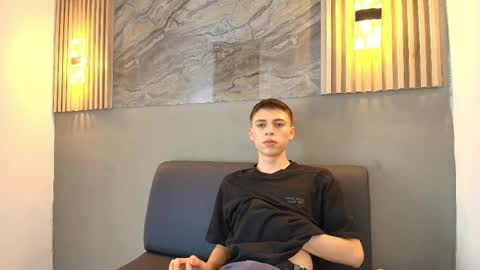 kenny_hank online show from April 2026 03:45:01 AM