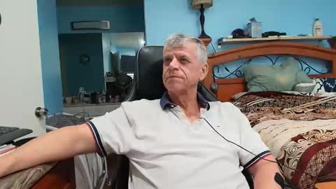 kent_ham online show from April 2026 07:20:02 PM