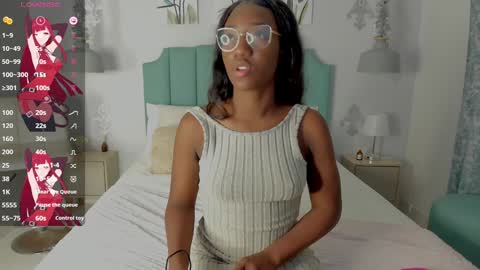 Snapshot of kentha_mitchells chatting on January 2025 10:51:02 AM kentha_mitchells online show from January 2025 10:51:02 AM