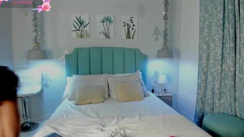 Snapshot of kentha_mitchells chatting on February 2025 10:53:01 AM kentha_mitchells online show from February 2025 10:53:01 AM