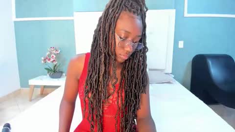Snapshot of kentha_mitchells chatting on September 2025 11:32:02 AM kentha_mitchells online show from September 2025 11:32:02 AM