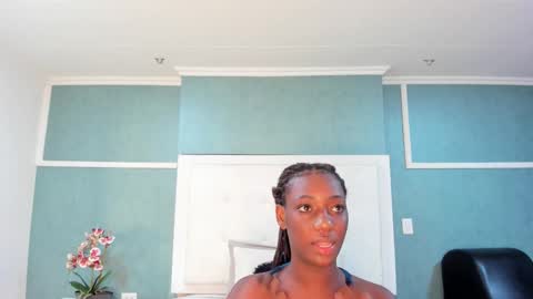 Snapshot of kentha_mitchells chatting on September 2025 10:49:01 AM kentha_mitchells online show from September 2025 10:49:01 AM