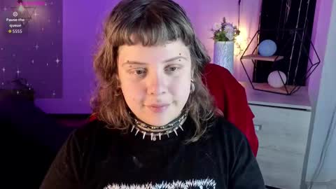 Snapshot of kenziesharik chatting on October 2025 04:36:01 AM Kenzie online show from October 2025 04:36:01 AM