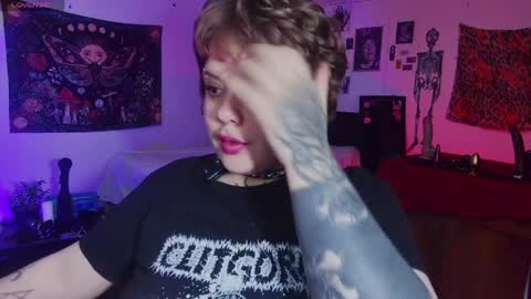 Kenzie online show from April 2026 05:16:01 AM