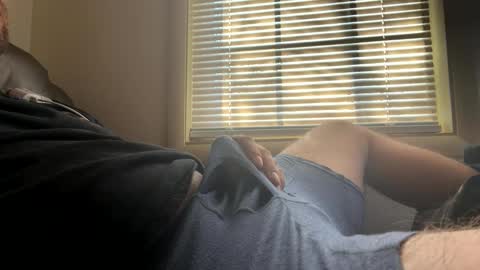 kepkon00 online show from December 2025 04:47:02 PM