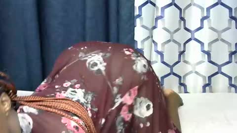 Snapshot of kering_lovly chatting on November 2025 10:42:02 PM kering_lovly online show from November 2025 10:42:02 PM