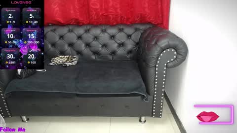 K E R L Y online show from October 2025 12:23:02 PM