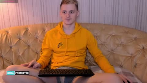 Snapshot of kerry_slay chatting on January 2025 12:48:02 PM Kerry online show from January 2025 12:48:02 PM