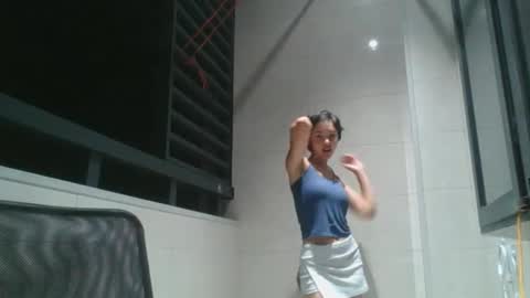 Jenny  online show from September 2025 05:03:02 PM