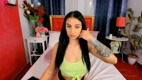 Jo online show from October 2025 05:08:01 AM