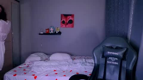 Snapshot of keti_moon chatting on June 2026 06:52:01 PM Keti 3 online show from June 2026 06:52:01 PM