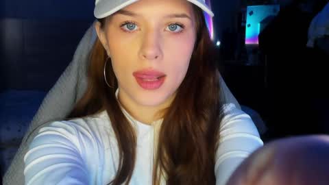 ketlinrous online show from February 2025 01:43:02 PM