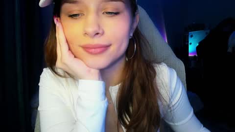 ketlinrous online show from February 2025 04:47:01 PM