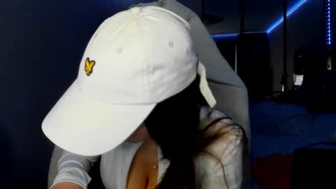 ketlinrous online show from February 2026 02:40:02 PM