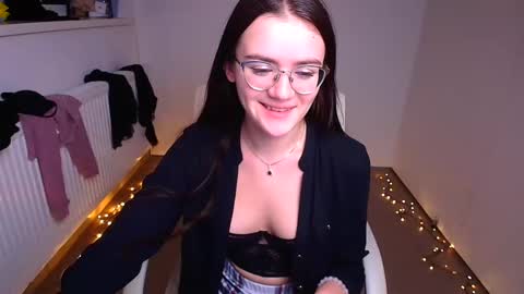 Snapshot of ketrin_pirsss chatting on January 2025 02:38:02 AM Ketrin online show from January 2025 02:38:02 AM