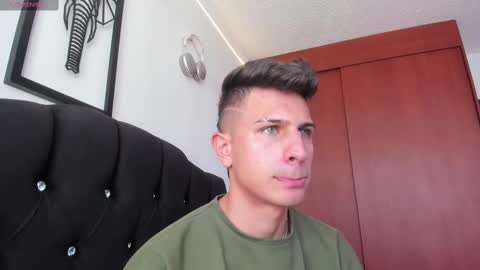 Kevin Ahs online show from November 2025 08:30:02 PM