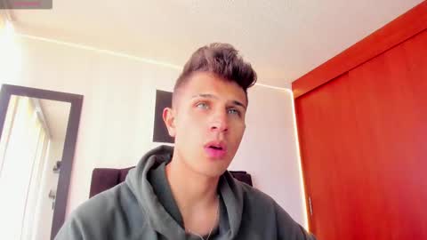 Kevin Ahs online show from December 2025 08:58:01 PM