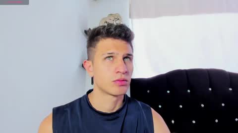 Kevin Ahs online show from April 2026 05:17:01 PM