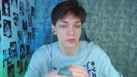 Kevin online show from October 2025 04:56:02 AM