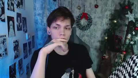 Kevin online show from December 2025 03:57:01 AM