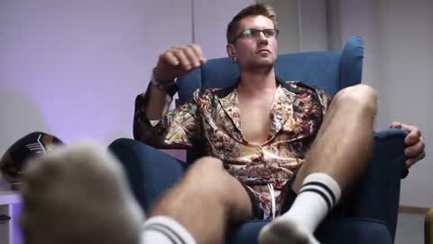 Kev online show from September 2025 05:02:02 PM