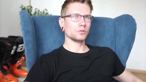 Kev online show from October 2025 08:36:02 AM