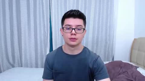Snapshot of kevinhunts chatting on February 2025 11:57:01 PM Kevin online show from February 2025 11:57:01 PM