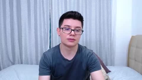 Snapshot of kevinhunts chatting on February 2025 07:23:01 AM Kevin online show from February 2025 07:23:01 AM
