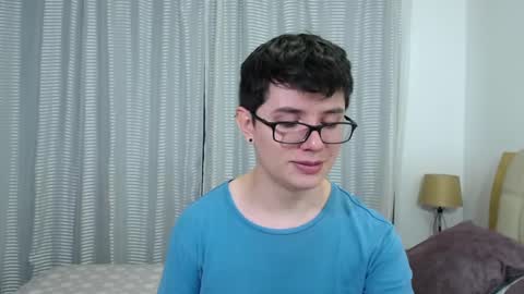Snapshot of kevinhunts chatting on September 2025 08:53:02 PM Kevin online show from September 2025 08:53:02 PM