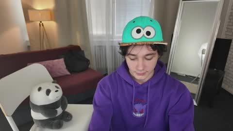 kevinstrike online show from April 2026 01:41:01 PM