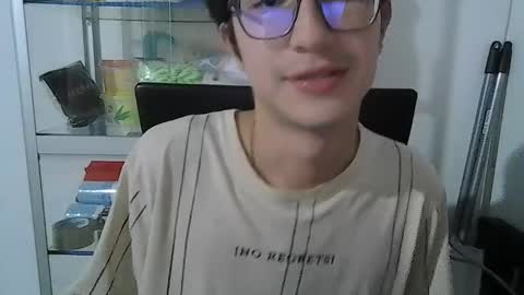 Snapshot of kevintdx chatting on September 2025 02:57:01 AM kevintdx online show from September 2025 02:57:01 AM