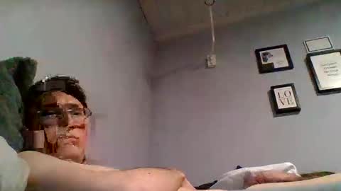 kevkev_01 online show from March 2026 12:34:02 AM