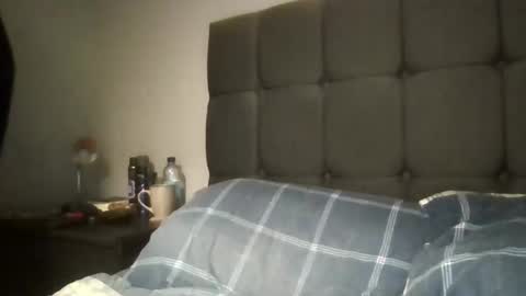 Snapshot of kevlooking4sez chatting on April 2026 10:47:02 PM kevlooking4sez online show from April 2026 10:47:02 PM