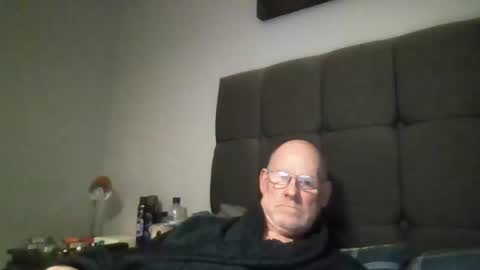 Snapshot of kevlooking4sez chatting on May 2026 11:22:01 PM kevlooking4sez online show from May 2026 11:22:01 PM