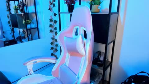 keyla_cutte online show from February 2026 04:20:01 AM