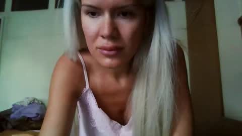 Keyla online show from December 2025 12:10:01 PM