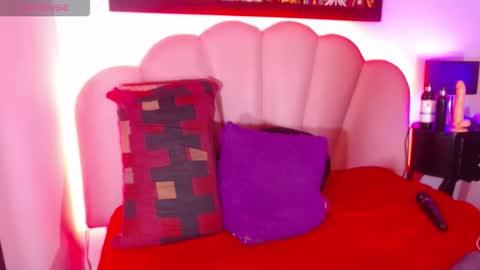 Ginna online show from December 2025 07:59:02 AM