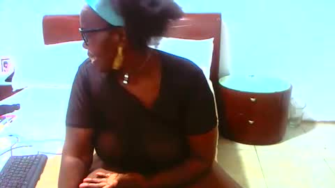 keysenbarxx19 online show from April 2026 03:44:01 PM