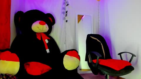 Snapshot of keyth_clement chatting on December 2024 06:06:02 PM Keyth online show from December 2024 06:06:02 PM