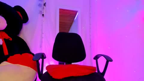 Snapshot of keyth_clement chatting on February 2025 08:42:02 PM Keyth online show from February 2025 08:42:02 PM