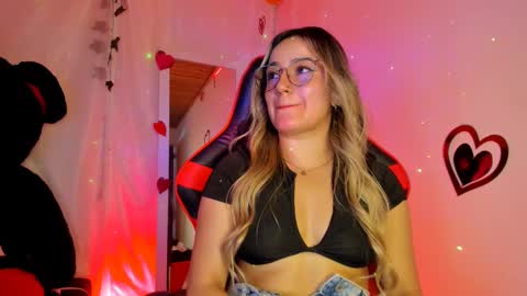 Snapshot of keyth_clement chatting on February 2025 04:04:01 PM Keyth online show from February 2025 04:04:01 PM